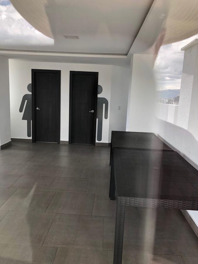 Suite De Lujo, Piso Alto, Junto Parque Carolina, Generador Electrico Quito Ngoại thất bức ảnh